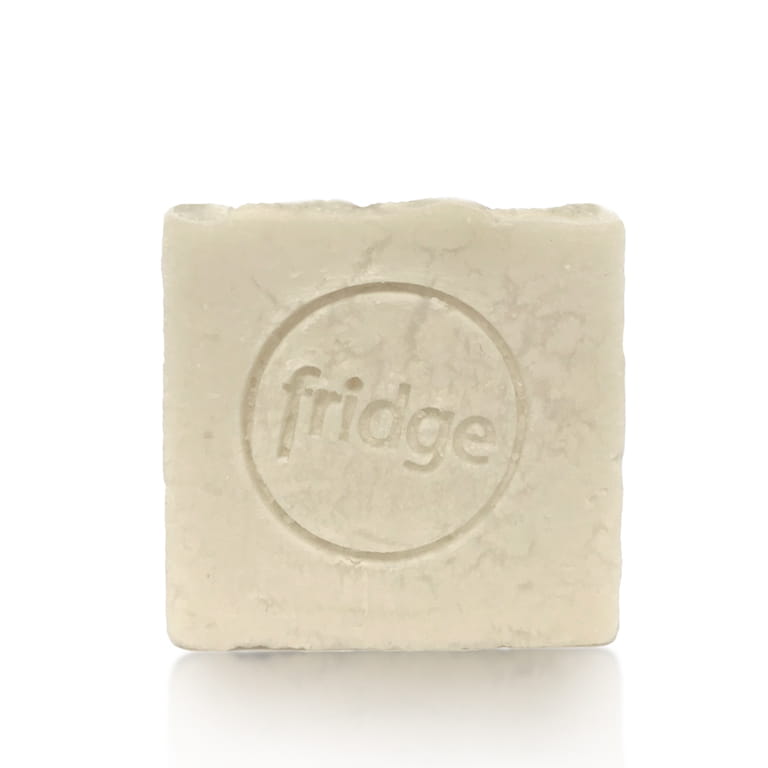 Kostka naturalnego mydełka różanego fridge 3.6 natural rose soap 55g