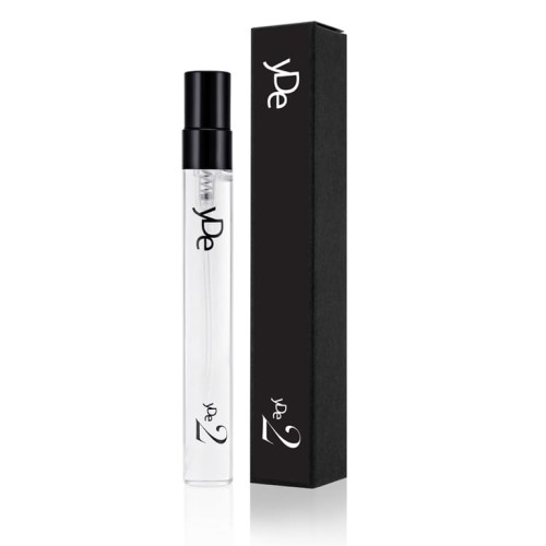 Naturalne niszowe perfumy yDe 2 10ml w szklanej buteleczce.