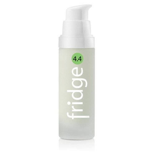Świeży krem regenerujący do twarzy fridge 4.4 face the green 30ml w szklanym pojemniku.