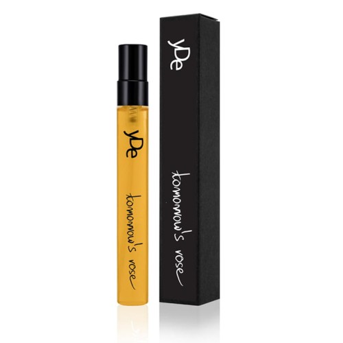 Naturalne niszowe perfumy yDe Tomorrow's rose 10ml w szklanej buteleczce.