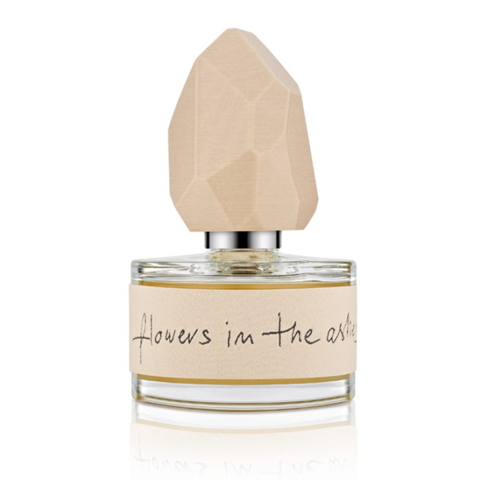 Naturalne niszowe perfumy yDe Flowers in the ashes 50 ml w szklanej butelce z rzeźbionym korkiem